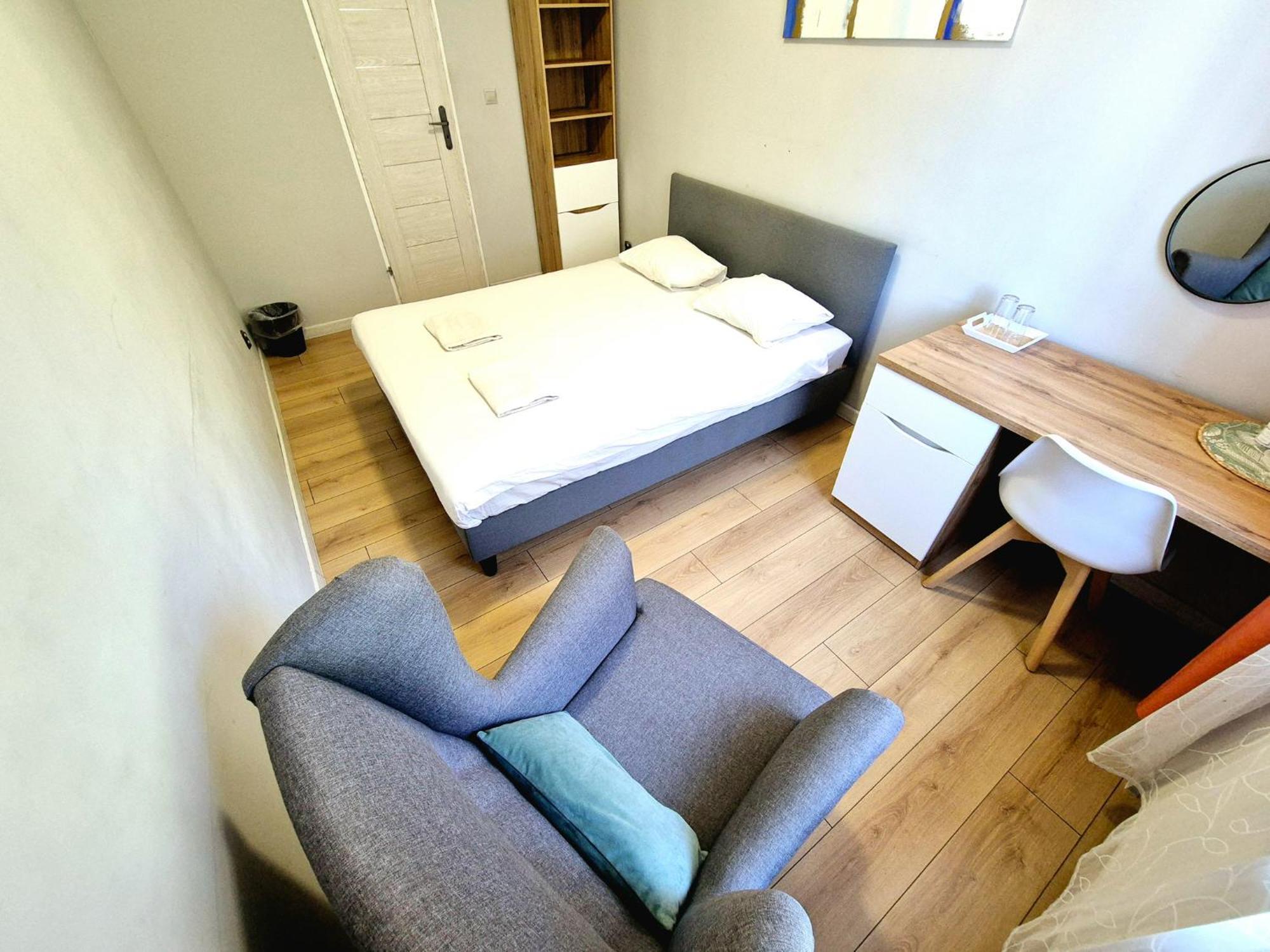 Pini Hostel - Przytulne Pokoje W Centrum Krakowa Kültér fotó