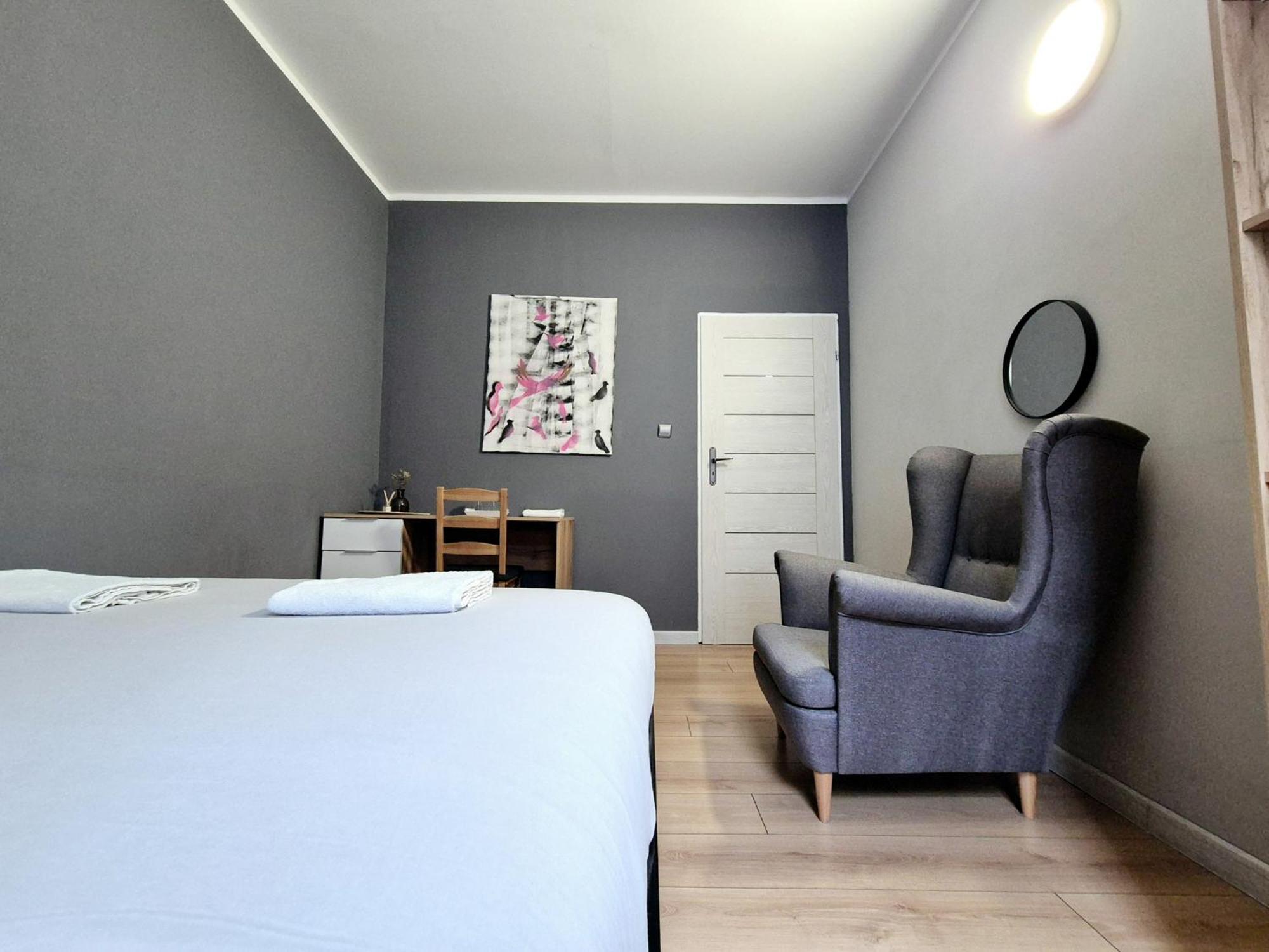 Pini Hostel - Przytulne Pokoje W Centrum Krakowa Kültér fotó