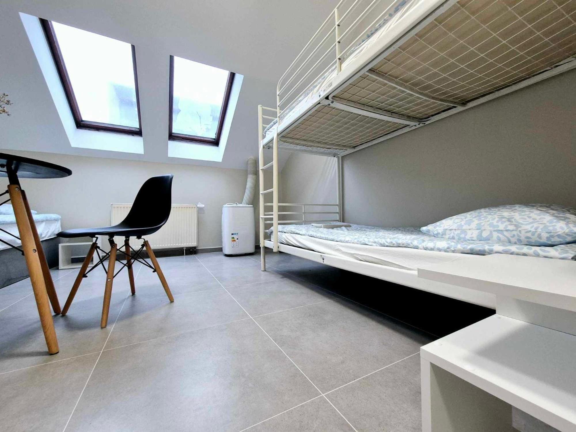 Pini Hostel - Przytulne Pokoje W Centrum Krakowa Kültér fotó